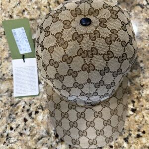 Gucci Green and Red Striped Baseball Hat